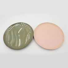 Load image into Gallery viewer, Delicate ceramic dish